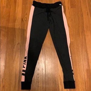 PINK yoga jogger/legging